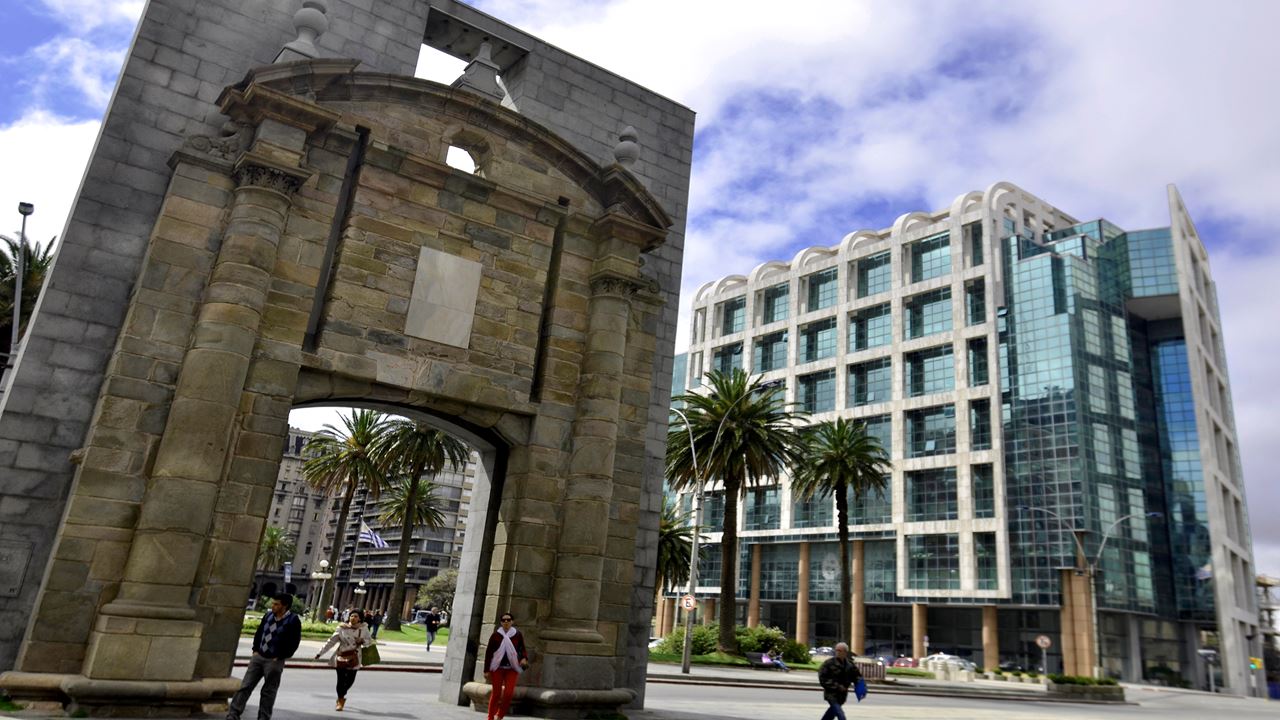 Bike Tour Through Montevideo (0)
